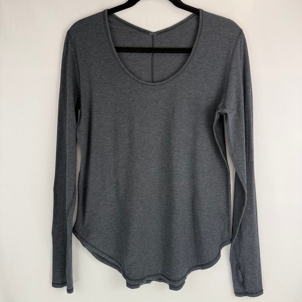 Lululemon Yogini 5 Year Long Sleeve Tee Size 8